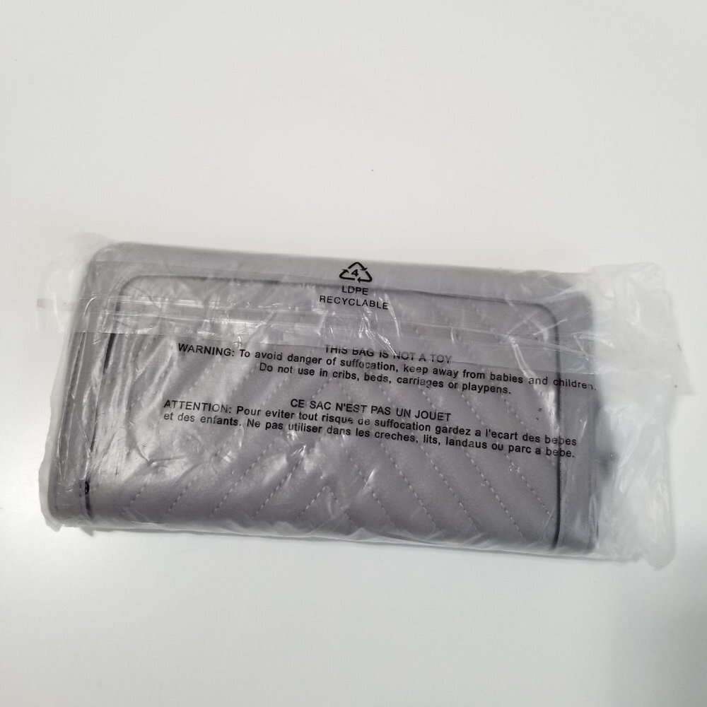 NWT Victoria's Secret The Victoria Wallet Color Gray - Picture 6 of 6